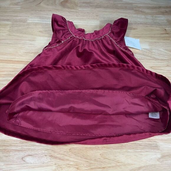 Heirlooms By Polly Flinders, Cranberry Velvet Holiday Dress Top, Gold Trim, 2T - Picture 8 of 9